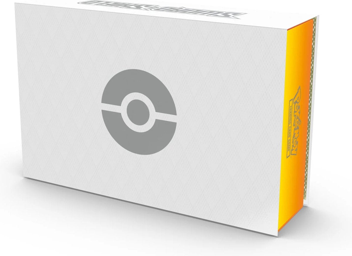 Charizard Ultra Premium Collection Box